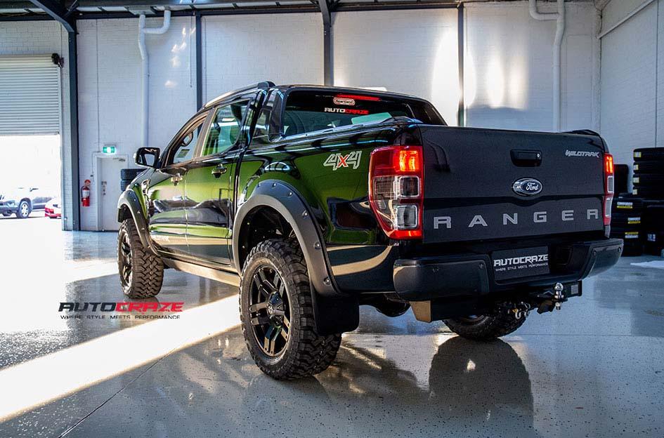 FORD RANGER PUMP MATTE BLACK